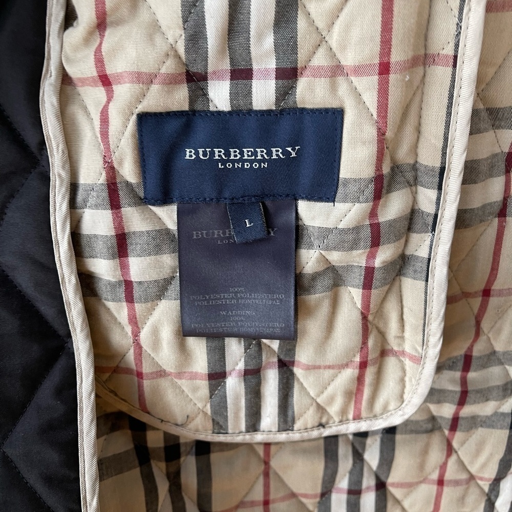 Burberry Quilted Double Breasted Trench Coat Size Large - Picture 6 of 9